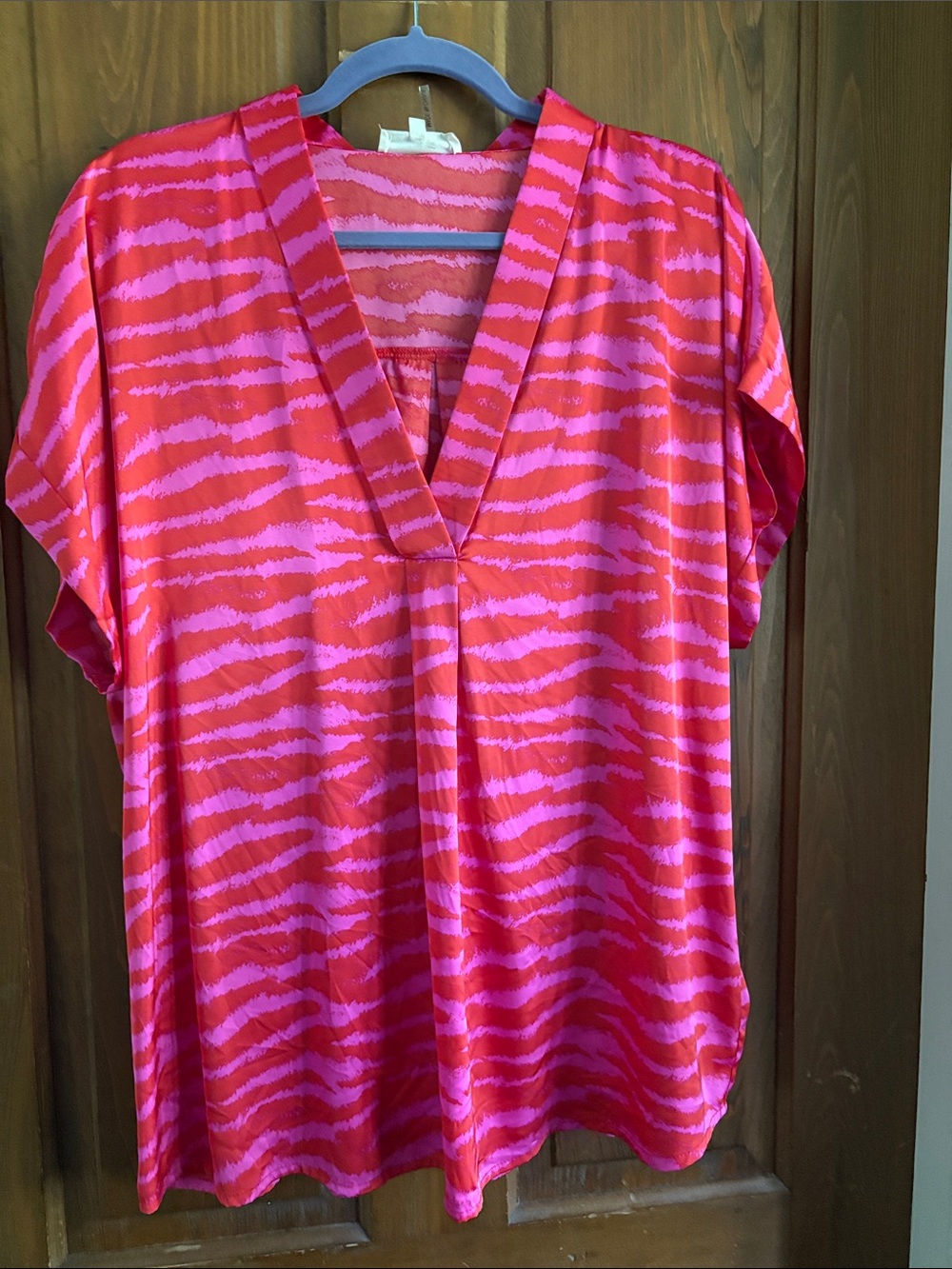 entro V-Neck Short Sleeve Zebra Stripe Top - Pink & Red